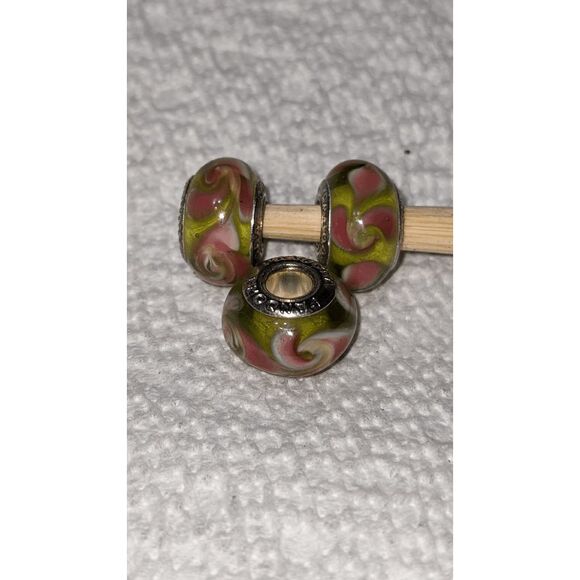 NEW SET OF 3 PANDORA MURANO BEADS TRANSLUCENT LT GREEN W/PINK & WHITE SWIRLS - B - Picture 1 of 2